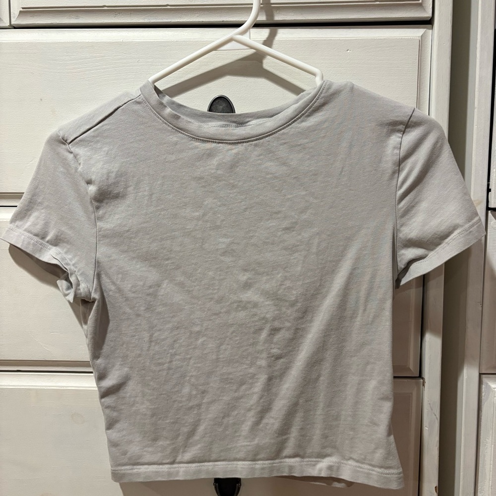 H&M Light Gray Divided Tee